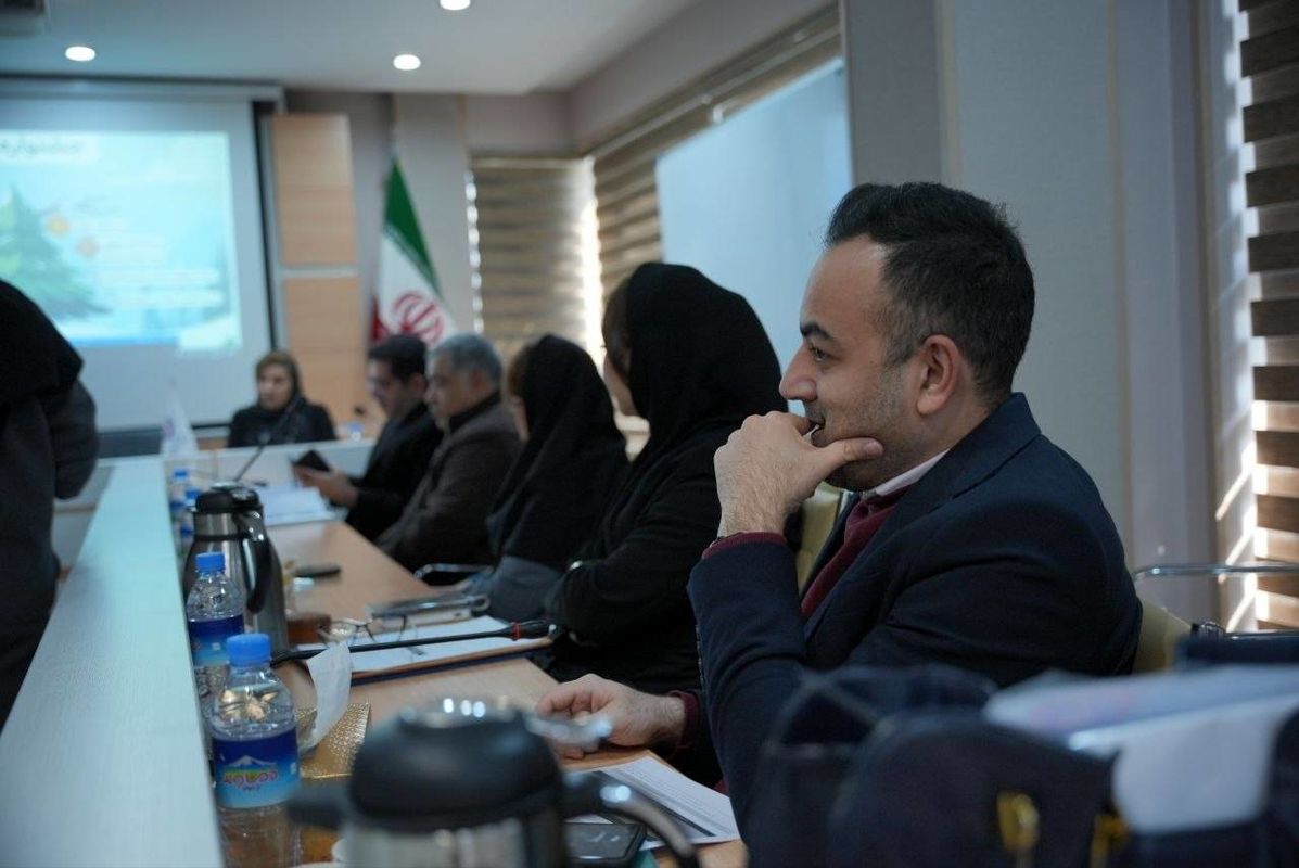 9dce5b92-2171-4d28-b842-64d9b44496b0