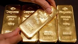 
طلای جهانی از صعود بازماند