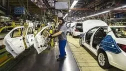 خودروسازی ایران دچار عقب ماندگی شده است
