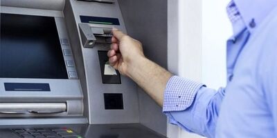 سقف کارت به کارت و خرید روزانه اتباع مانند ایرانیان است