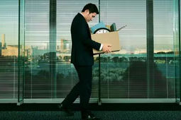 تعدیل نیروی کار آمریکا رکورد زد