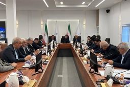 وزیر اقتصاد و مجموعه مدیریتی وزارت اقتصاد آماده همه گونه همکاری و کمک در جهت توسعه استان باظرفیت، مستعد و راهبردی بوشهر است
