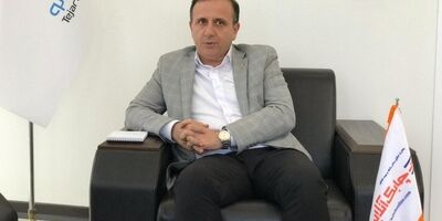 نمایندگان شرکت بیمه تجارت‌نو درجشنواره فروش درخشیدند