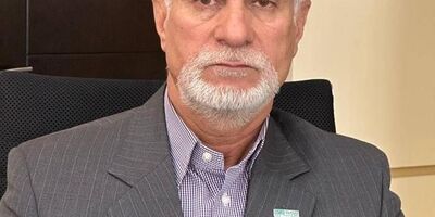 مدیر شرکت بیمه دی استان همدان، رییس سندیکای بیمه گران این استان شد
