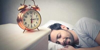 بدخوابی  احتمال ابتلا به آب سیاه چشم را افزایش می دهد
