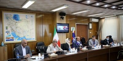 امضای تفاهم نامه همکاری ایران و روسیه به ارزش ۴٠ میلیارد دلار