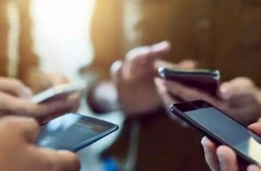 تعرفه گمرکی واردات تلفن همراه اعلام شد