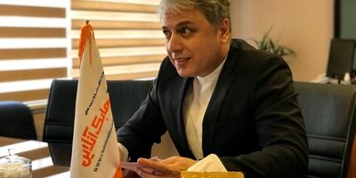 شرکت ها برای جلوگیری از غرق شدن از ادغام استفاده می کنند