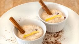 آشنایی با طرز تهیه پودینگ برنج+فوت و فن
