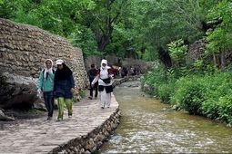 اخلمد؛ گردشگرپذیرترین روستای خراسان رضوی
