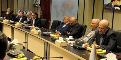 علاقمندان به دبیر کلی سندیکای بیمه‌گران بخوانند!