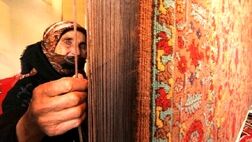 قالیبافان خراسان‌شمالی تمایلی برای تحت پوشش قرار گرفتن بیمه اجتماعی روستاییان ندارند