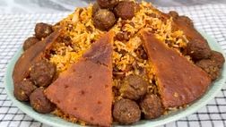 طرز تهیه گردو پلو ؛ غذای مجلسی شهر کرد 
