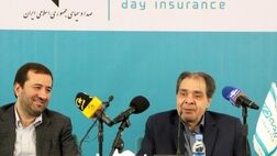 قرارداد مشارکت شرکت بیمه دی و صدا و سیما امضا شد
