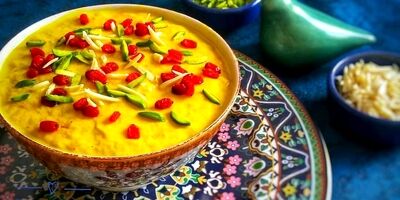 طرز تهیه خورش ماست اصفهانی