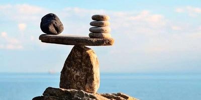 خطر از بیخ گوش دختران دانش آموز بشاگردی گذشت
