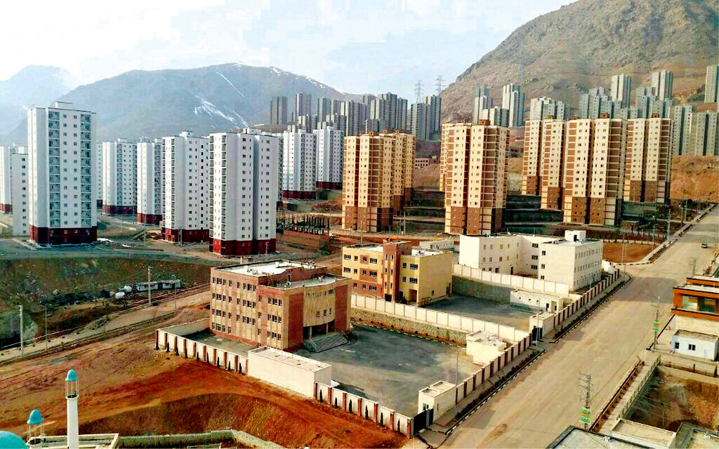 ثبت‌نام بیش از ۱۶ هزار مددجوی تهرانی در طرح نهضت ملی مسکن