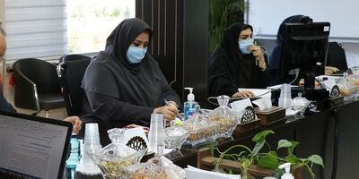 اعطای تندیس بلورین جایزه بین المللی مدیریت دانشی به بانک ملت