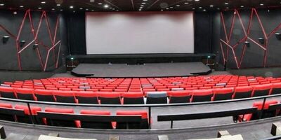 ۴ فیلم جدید به روی پرده رفتند؛ افزایش استقبال از سینما‌ها
