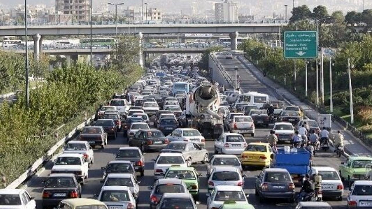 ترافیک سنگین در جاده چالوس
