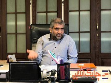 امیر شاکری