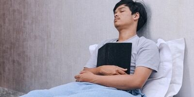 خستگی زیاد نشانه کمبود این ۳ ویتامین‌ است

