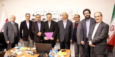 مشتریانی که به ما در بیمه نوین اعتماد می‌کنند، شایسته بهترین خدمات هستند
