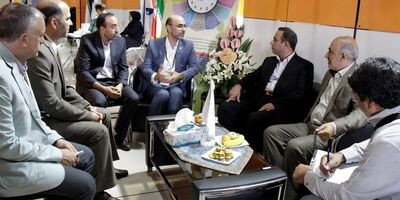 بازدید مدیرعامل بیمه ایران از  نمایشگاه الکامپ