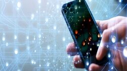 نرخ هر دقیقه مکالمه با تلفن همراه چقدر است؟

