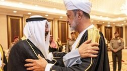 سفر امیر کویت برای افتتاح پالایشگاه جدید نفت و پتروشیمی درکشور عمان
