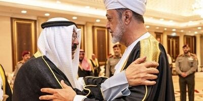 سفر امیر کویت برای افتتاح پالایشگاه جدید نفت و پتروشیمی درکشور عمان