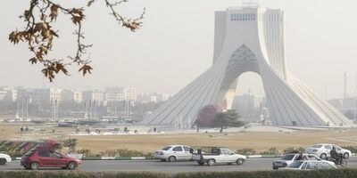 هوای تهران آلوده است؛ ۳ ایستگاه در وضعیت قرمز
