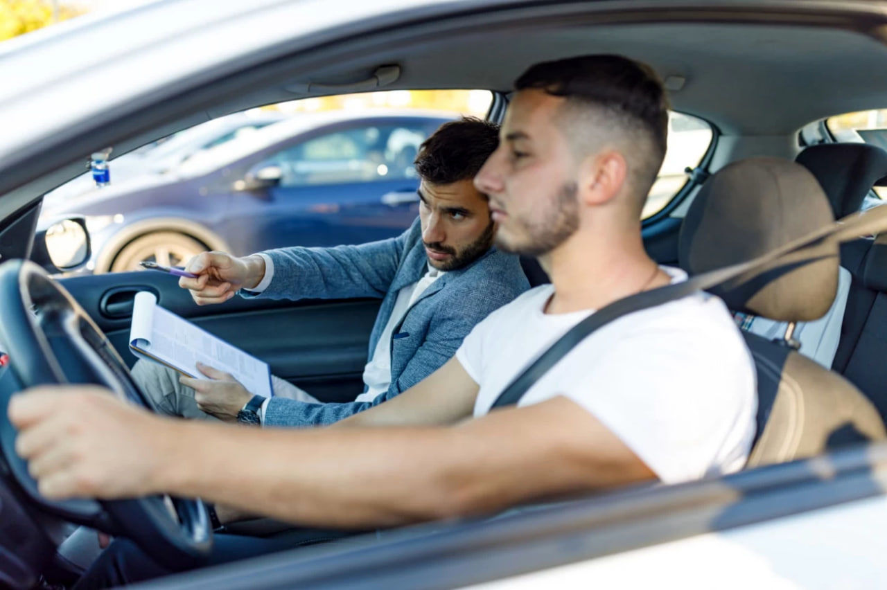 مربیان رانندگی و مشکل بیعدالتی بیمهای