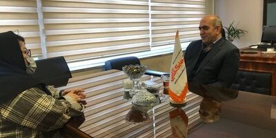 دریافت عوارض از صنعت بیمه به زیان بیمه‌گذاران است
