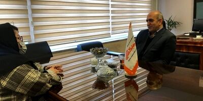 دریافت عوارض از صنعت بیمه به زیان بیمه‌گذاران است
