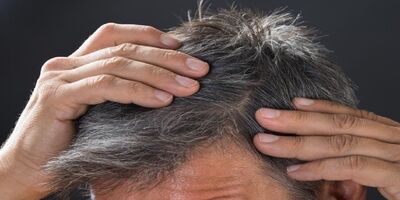 ترمیم مو‌های خشک با ۱۰ راهکار خانگی
