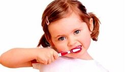  همه چیز درباره مسواک زدن کودکان 
