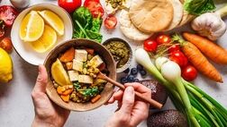 ۸ سبزی ارزان که شما را لاغر می کند
