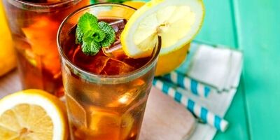 روش تهیه شربت بهار نارنج و گلاب ؛ چه کار کنیم شربت شکرک نزند؟
