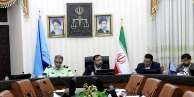 دستگیری سارقان حرفه‌ای محتویات داخل خودرو
