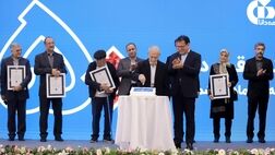حضور مدیران ارشد صنعت بیمه، مدیران عامل اسبق و بیمه‌گذاران در مراسم گرامیداشت ۵۰ سالگی بیمه دانا
