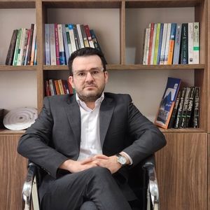 فرید امامی پور
