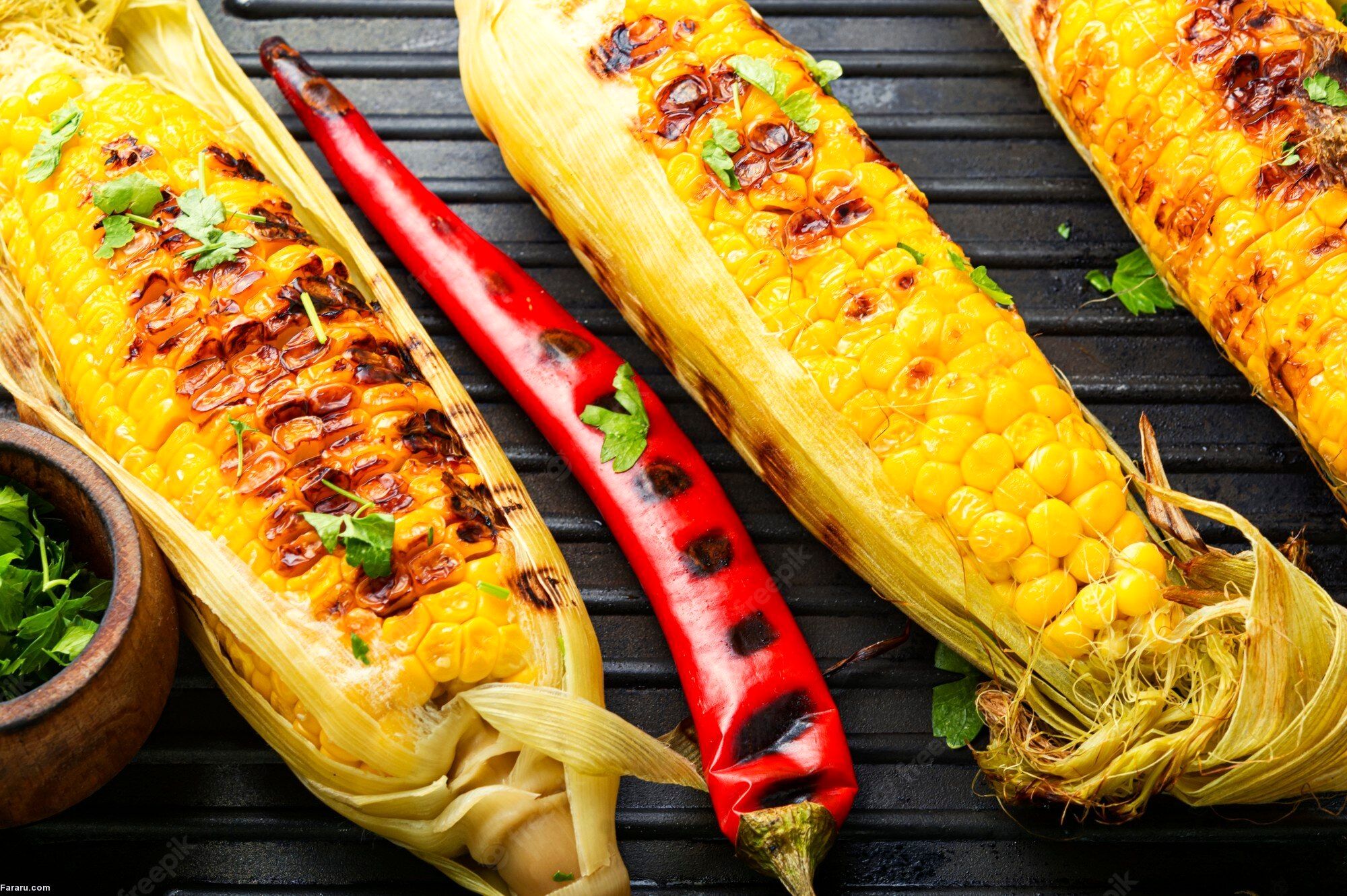 طرز تهیه ذرت مکزیکی آب پز به سبک خیابانی به ۲ روش