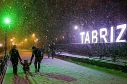 بارش برف در تبریز
