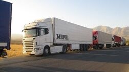 فعالیت تجاری گمرک مهران از سرگرفته شد