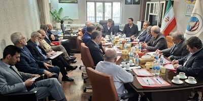 مشتریان رکن اصلی بیمه ایران هستند
