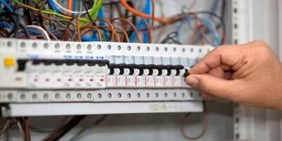 دستور قطع برق ادارات پرمصرف صادر شد 