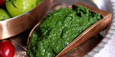 طرز تهیه نمک سبز خوشمزه برای میوه، غذا، سس و آلوچه
