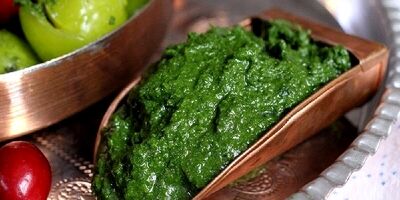 طرز تهیه نمک سبز خوشمزه برای میوه، غذا، سس و آلوچه
