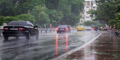 برخی از خیابان‌های تهران لغزنده است